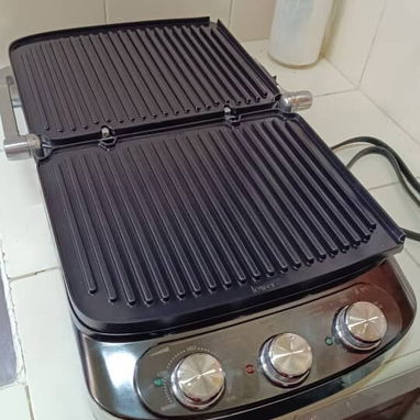 Multigrill DeLonghi de escaso uso - Img 121370512