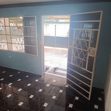 Se vende casa en la Lisa Versalles - 6/10