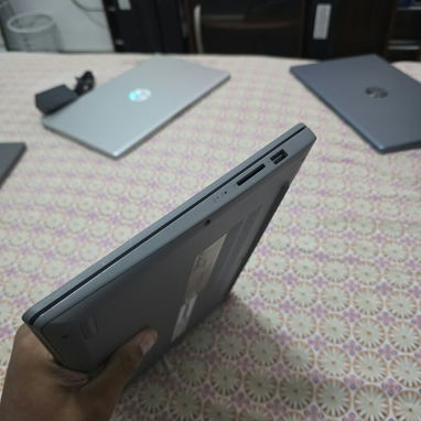 Laptop Lenovo IdeaPad 1 - 3/6