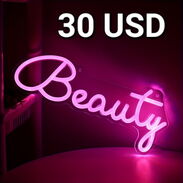 Cartel lumínico LUZ led Rosada neón Beauty ideal para decorar cualquier espacio o negocio - Img 45625418