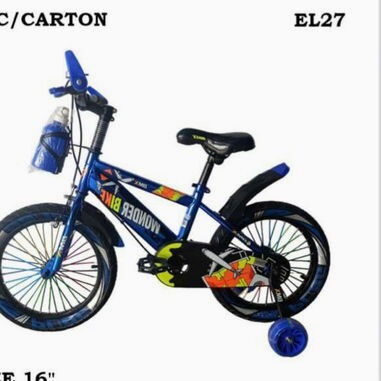 Bicicleta con cesta - 2/2