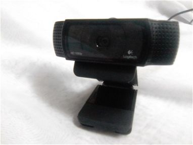 Webcam Logitech HD 1080p nueva - Img 65289852