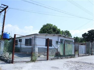 Se vende casa finca con 250m2 incluye otros recursos Villa Maria Guanabacoa - Img 67181264