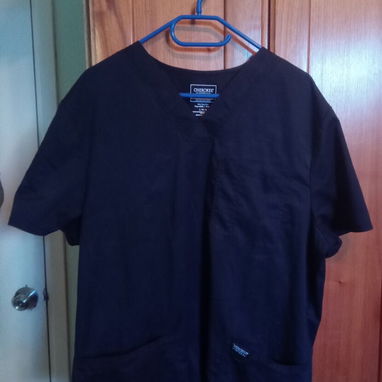 SE VENDE ROPA PARA PERSONAL DE LA SALUD scrubs - 2/2