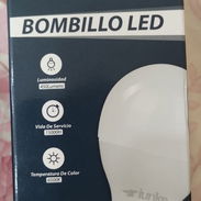 Bombillo Led de luz blanca de 5w socket pequeño E14 - Img 55387351