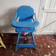Vendo silla de madera para bebés - Img 55563657
