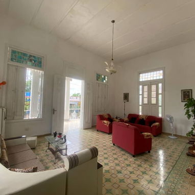 SE VENDE CASA COLONIAL EN MARIANO LA HABANA - 8/10