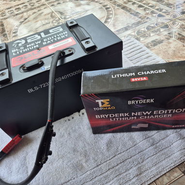 Bateria de litio 72V35AH - Img 122782392