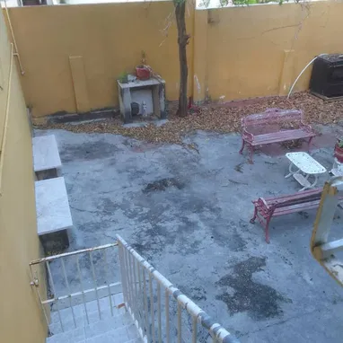 Ofertaaa precioso chalet década del 50 en La Víbora. Gran patio y garaje cerrado para dos autosOportunidad de inversión! - Img 118260096