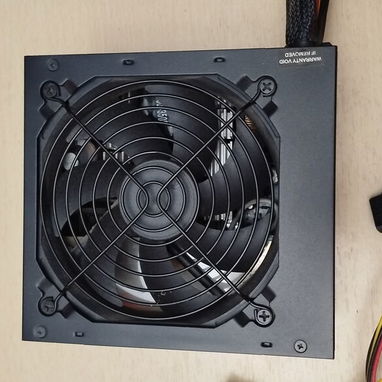 Fuente thermaltake 50 usd - Img 121629936