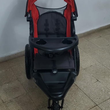 Coche de 3 ruedas negro y rojo - 3/4