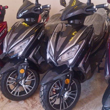 MOTO TOPMAQ // BUCATTI SHIKRA 🛵`(TE) - 2/5