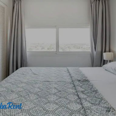 Renta / Alquiler Penthouse Atlantic Sur, Vedado - Img 119981933