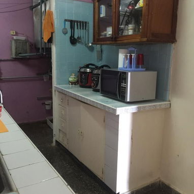 Vendo apartamento en el vedado frente al malecón - Img 87043634
