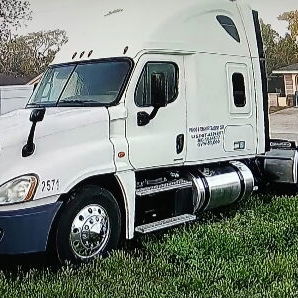 PAREJA DE FREIGHTLINER CASCADIA EN ESTADO IMPECABLE – LISTOS PARA LA DIRECTA - Img 121117134