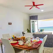 Exclusiva propiedad con vista al mar con acceso directo a la playa - Img 48971071