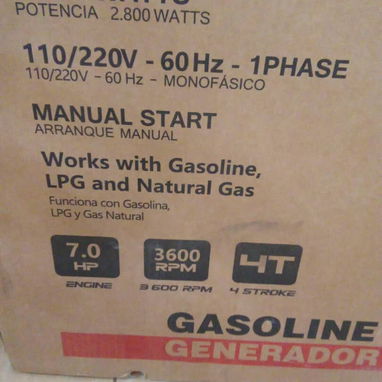 vendo planta electrica de gas💨 y gasolina ⛽original de 110/220/ V/ de 3000W el pico y sostenida de 2800W es 4 tiempo nu - Img 121760586