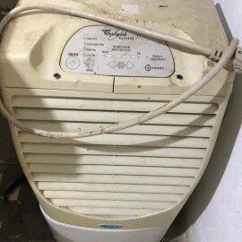 🏠 Venta de apartamento en La Habana Vieja. Tiene balcón,gas de la calle,freezer,planta eléctrica, terraza y tanque - Img 122616036
