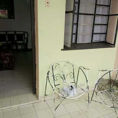 Vendo casa en boyeros - 7/10