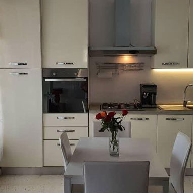🐟✨ ¡CASA CON PISCINA EN VENTA EN SANTA FE! ✨🏡 - 8/10