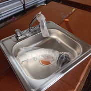 Fregadero de 49x49 con llave mezcladora 40mil - Img 57067645