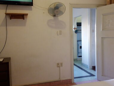 Se alquila apartamento independiente de una habitación  cerca del Hospital Hermanos +5352398255 - Img main-image