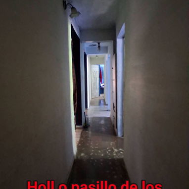 VENDO CASA 🏠 EN GUANABACOA POR LA BODEGA DE LOS CRISTALES CON COSAS DENTRO NO DUDE EN LLAMAR Y PREGUNTAR - 10/10