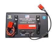 Batería de litio negra para motos eléctricas 72 V 55 AH TOPMAQ Marca: TOPMAQ Entrada: 110 V AC Salida: 84 V DC - Img 55327955