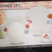 Juego de platos de 12 piezas new ....... 54746078 - Img 55982692