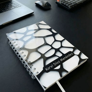 Agendas🎉 Personalizadas de tapa dura 🗓️. La Habana.Domicilio opcional. - 9/10