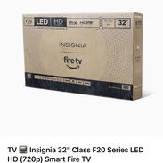 TV Insignia 32" Class F20 Series LED HD (720p) Smart Fire TV - Img 55919338