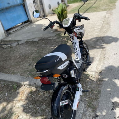 Vendo Bicimoto Bucatti haciendo 50km la dejo en 45 para mi tranquilidad - 3/3