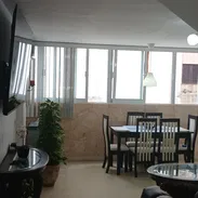 Apartamento con garaje en el vedado ( Consejo Popular Rampa ) - Img 57633758