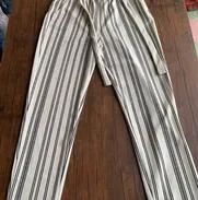 Pantalones de mujer en venta - Img 49858506
