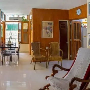 🏖️¿ Necesitas una casa de renta espaciosa en Varadero para disfrutar con tus familiares? ¡No te lo pierdas! - Img 110013587