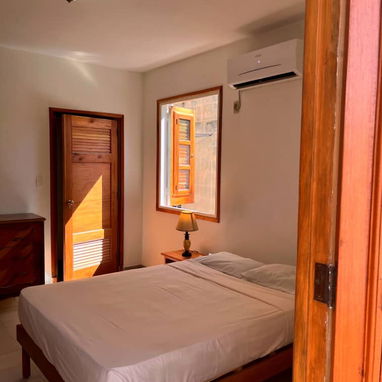 🏠 Apartamento De Renta Lineal En El Vedado. 💡 Respaldo Energético con Ecoflow. 👥 Capacidad para 4 personas.📶 Wifi - 3/9
