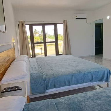 Piscina+Respaldo eléctrico⚡️+Parque Infantil+4cuartos+Tarara+Piscina+Playa a 100m🌊🔥 - 7/10