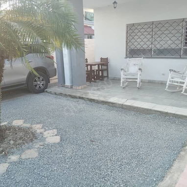 RENTA casa de 2 habitaciones con piscina en GUANABO, Playas del Este de La Habana con Qba Hostin 360 - 8/10