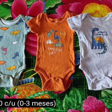 Ropita para bebé de 0-3 meses. - 8/10