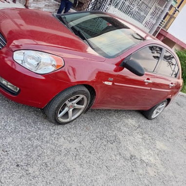 Hyundai Accent 2006 automático - Img 122047702