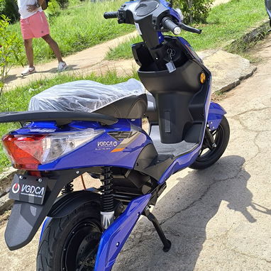 Moto electrica vedga nueva motor de 1100 watts batería lifepo4 60vol 30amp autonomía 80 km por carga precio 1600 usd - 4/5