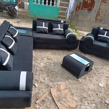 Taller de muebles tapizados FlexConfort - 3/10
