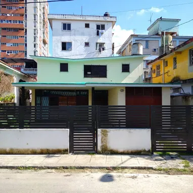 🅰️CASA EN RENTA EN CUBA | ALQUILER LINEAL 🇨🇺✨ - Img 113189262
