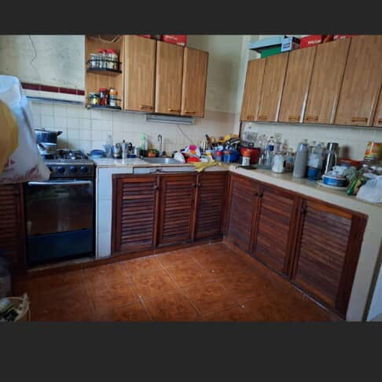 Ref # 13.En oferta!! Preciosa casa independiente con 4 cuartos, garaje y patio . Aproveche e invierta!!! - 5/10
