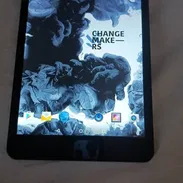 Tablet de Muy poco uso...funcionando perfectamente. Tiene su cable cargador. Además cable para conectar USB a la tablet. - Img 56462240