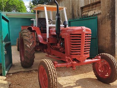 Se vende tractor Yuns con motor de 80, muy bueno. - Img main-image-45448851