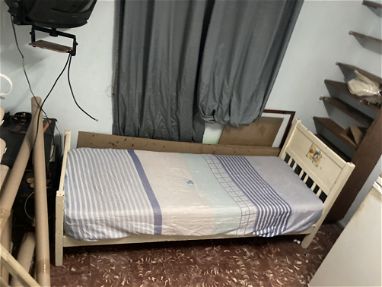 En venta cama 🛏️ personal con su colchón 👌🏼 - Img 66524342