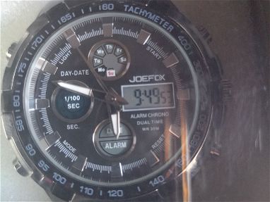 Se vende reloj nuevo puede ser equivalente en cup - Img main-image-45590094