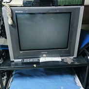 Televisor con cajita HD en muy buen estado,para mas información por WhatsApp o llamar. - Img 56163363