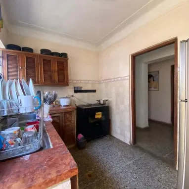 Vendo casa con piscina en Playa precio negociable - Img 123256596